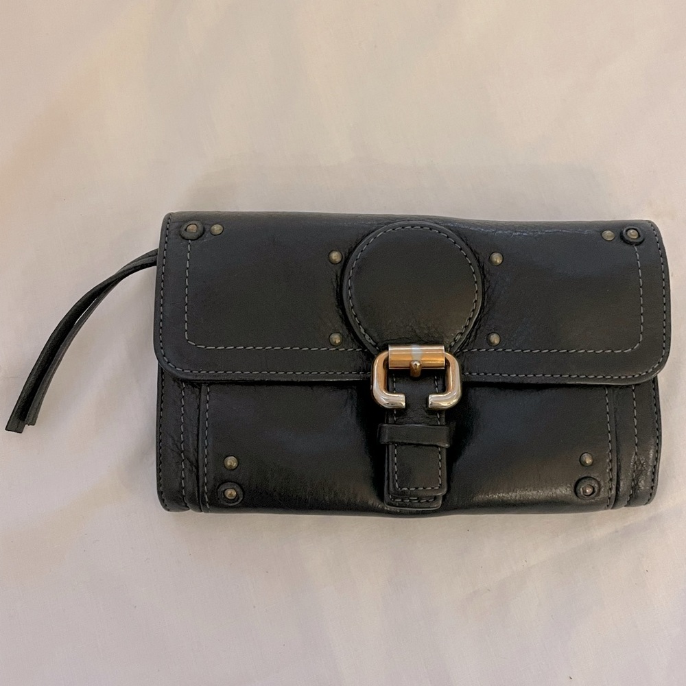 Chloe C Buckle continental wallet, Black